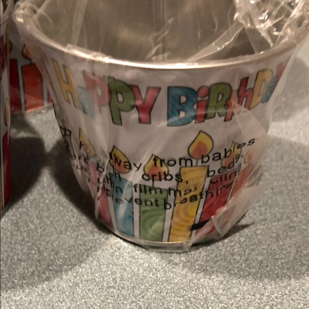 Colorful Birthday Party Mini Buckets lot of 4